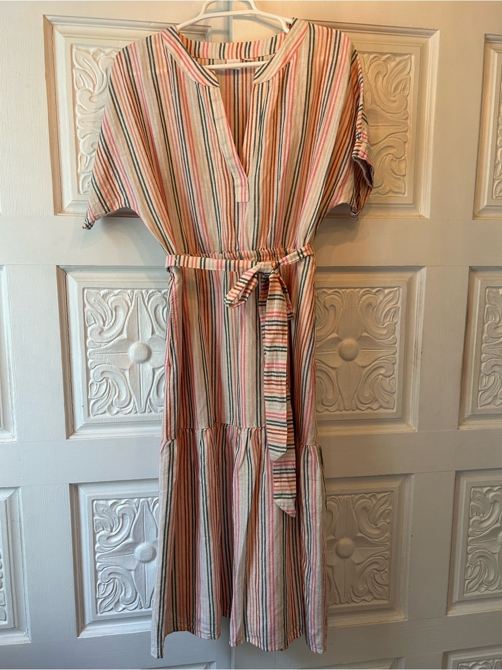 Adorable GAP Linen & Cotton Multi-Color Striped Dress - Size 8